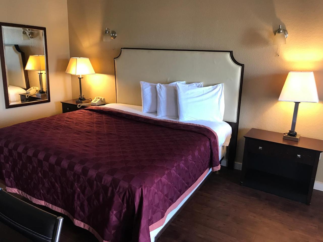Lone Star Inn & Suites Кіллін Екстер'єр фото