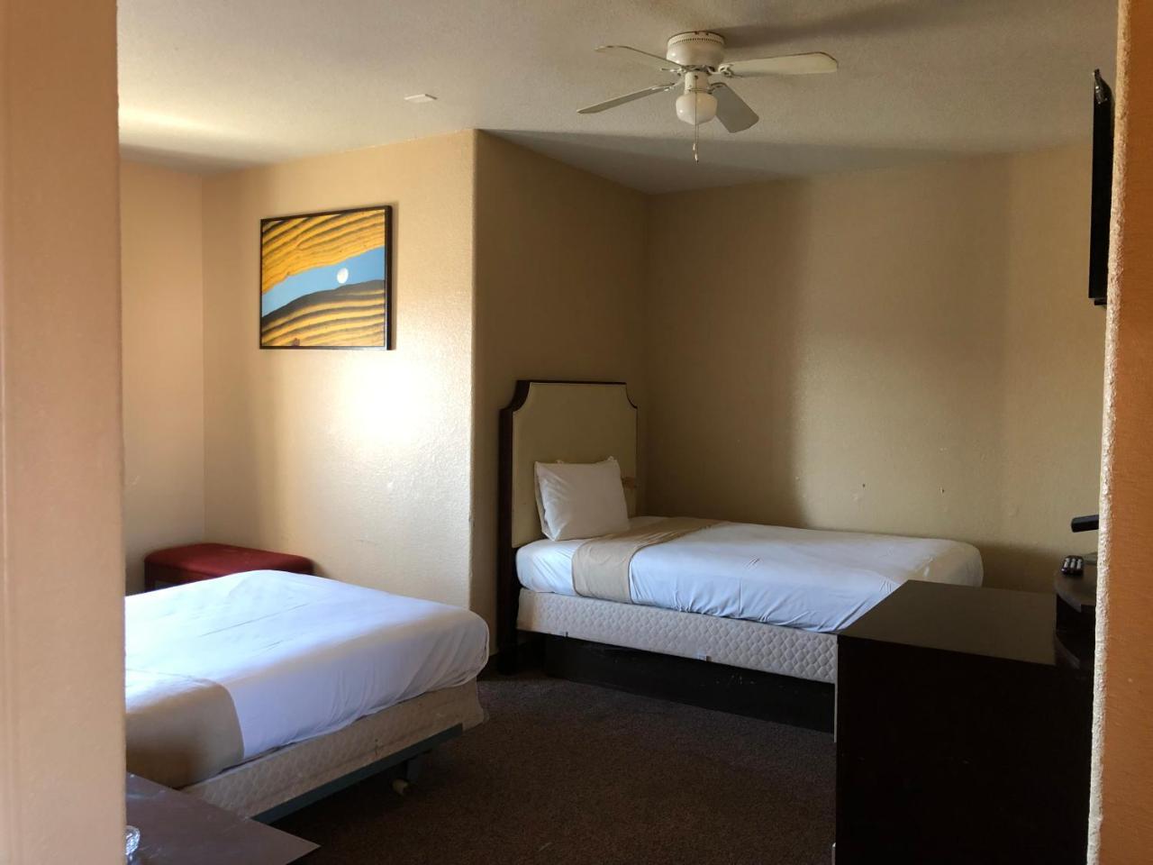 Lone Star Inn & Suites Кіллін Екстер'єр фото